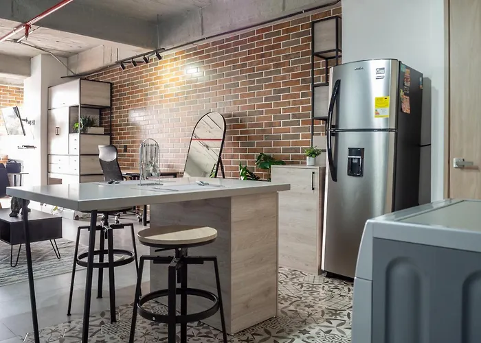 Luxury Laureles Loft Near Top Dining & Bars