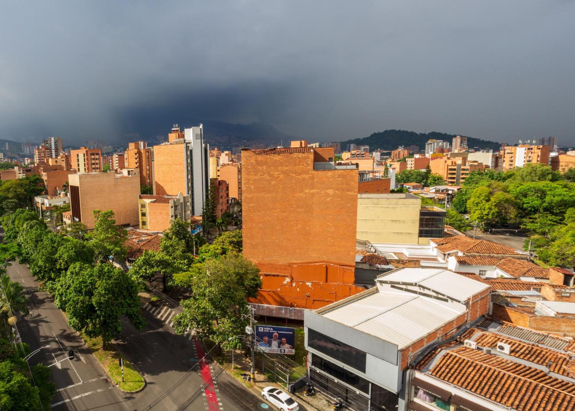 Apartamento Luxury Laureles Loft Near Dining & Bars Medellín